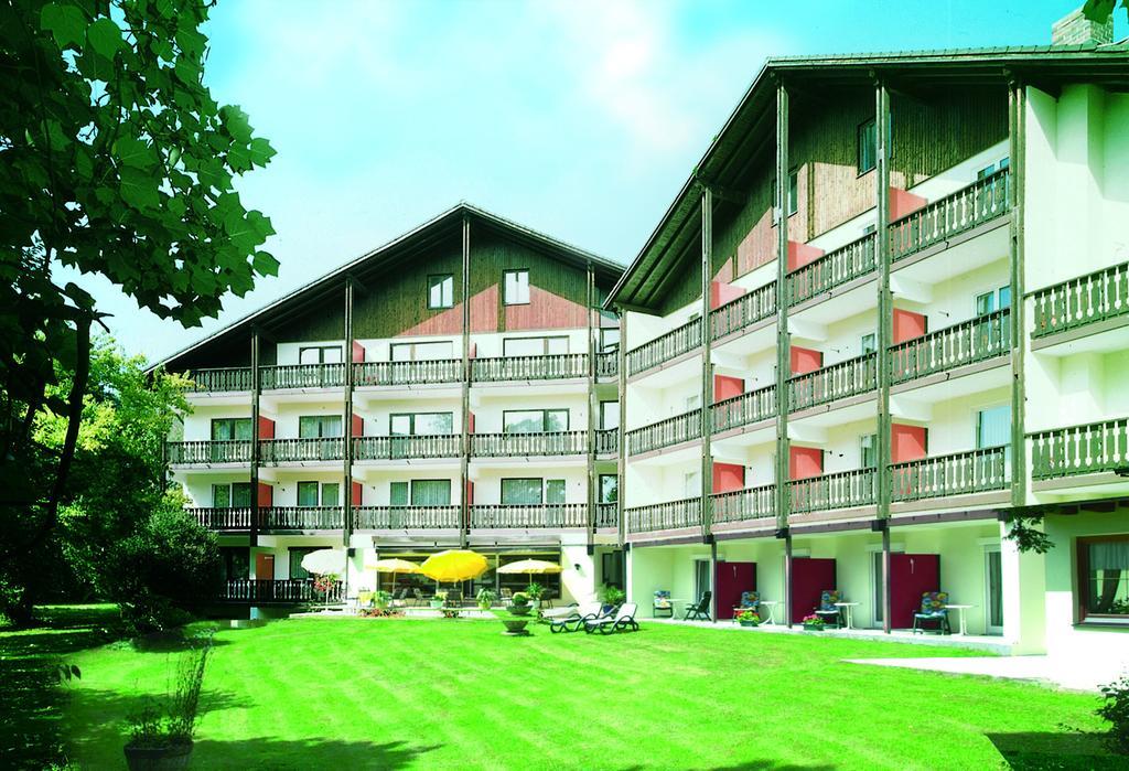 Hotel Garni Hubertushof باد فسينغ الغرفة الصورة